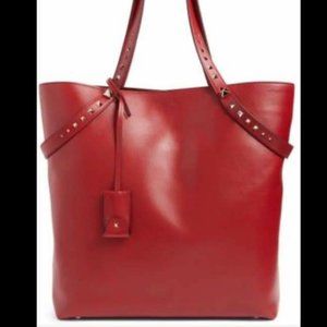 Beautiful Valentino Purse